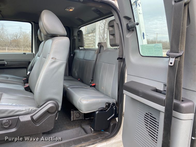 image for item DL7049 2016 Ford F250 Super Duty  SuperCab pickup truck