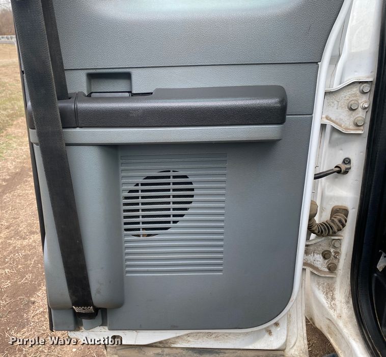 image for item DL7049 2016 Ford F250 Super Duty  SuperCab pickup truck