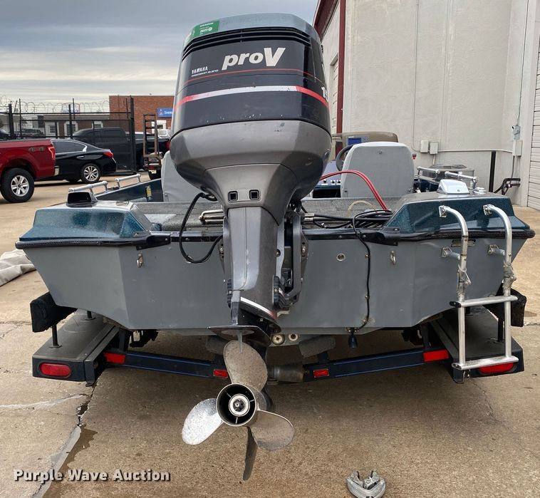 image for item DL7054 1992 Ranger 364V  boat