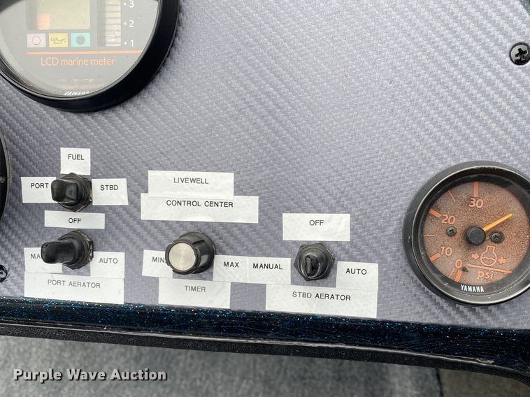 image for item DL7054 1992 Ranger 364V  boat