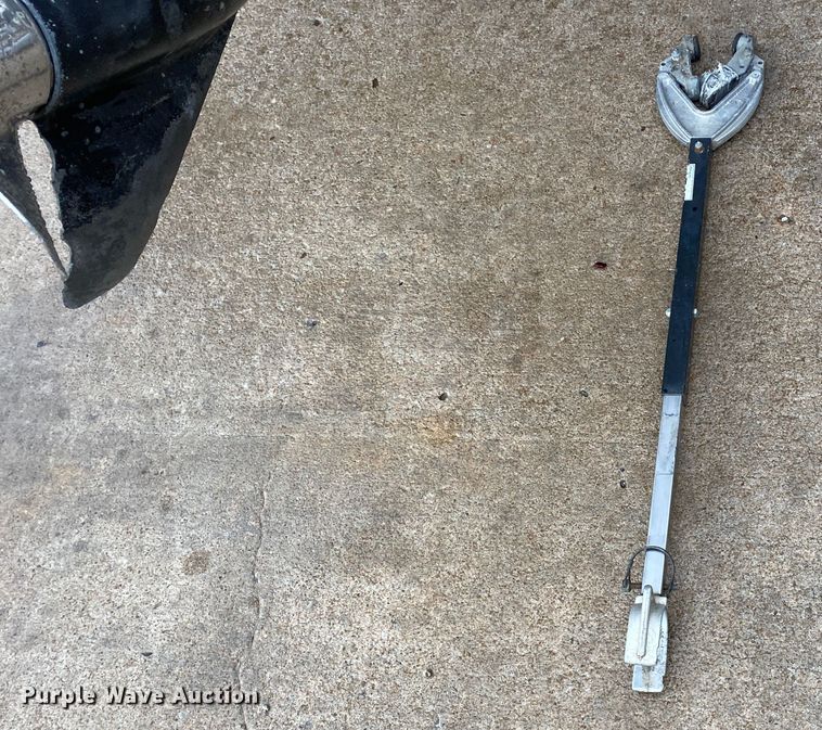 image for item DL7054 1992 Ranger 364V  boat