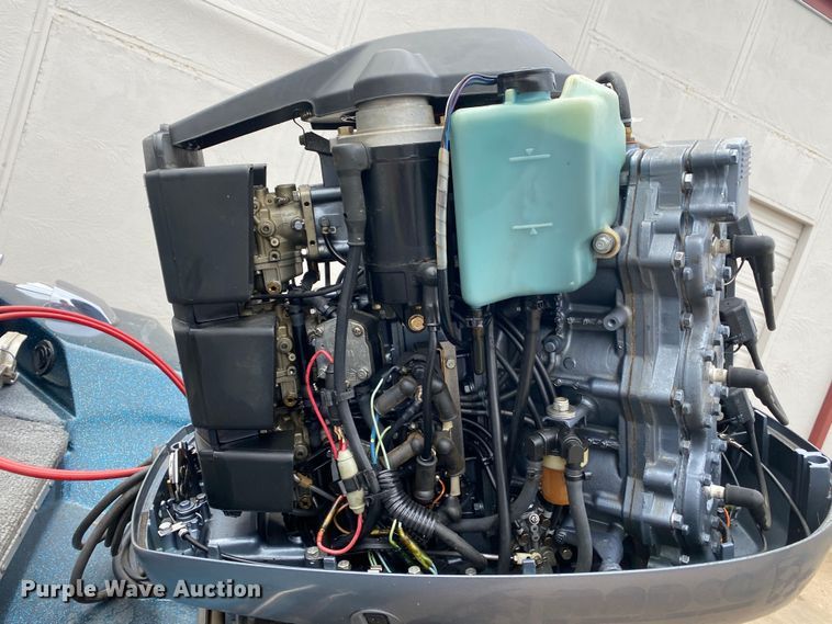 image for item DL7054 1992 Ranger 364V  boat