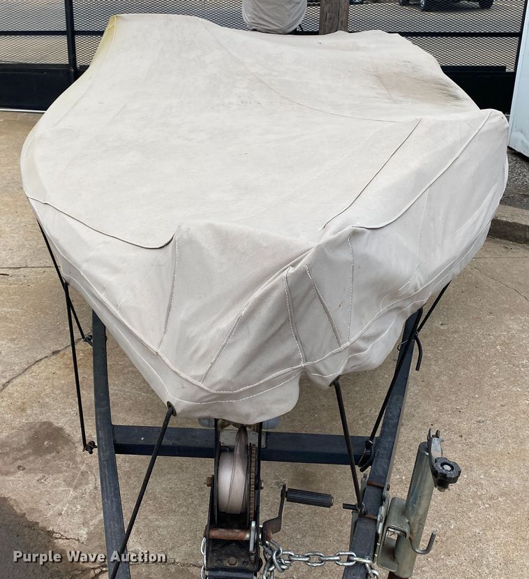 image for item DL7054 1992 Ranger 364V  boat