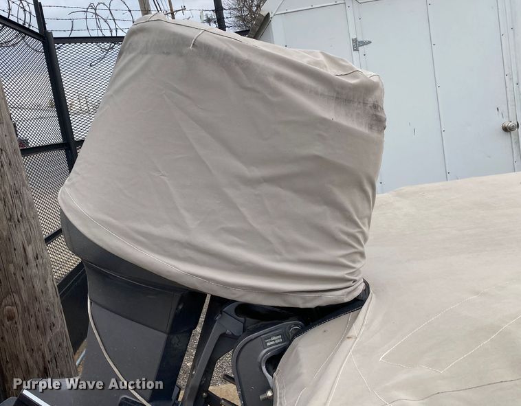 image for item DL7054 1992 Ranger 364V  boat