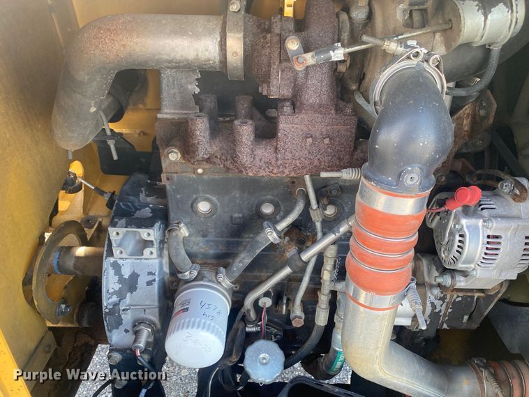 image for item DL7057 2012 Vermeer BC1000XL  wood chipper