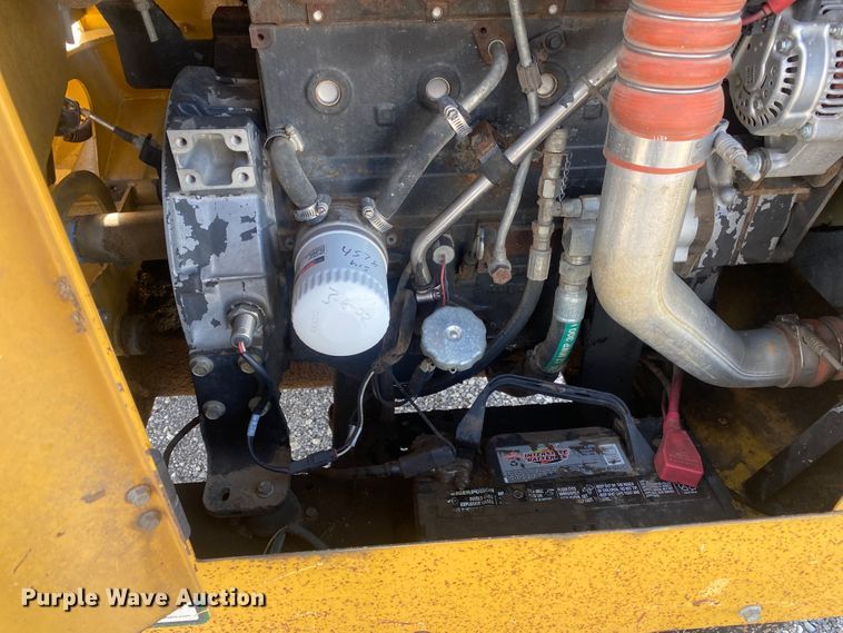 image for item DL7057 2012 Vermeer BC1000XL  wood chipper