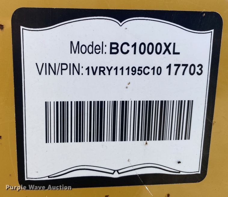 image for item DL7057 2012 Vermeer BC1000XL  wood chipper