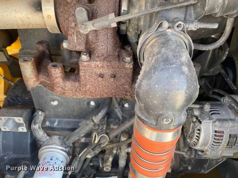 image for item DL7058 2011 Vermeer BC1000XL  wood chipper