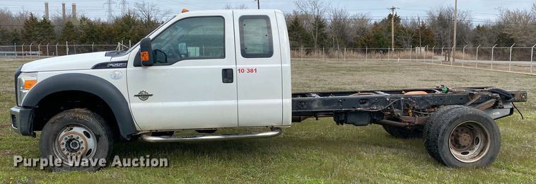 image for item DL7064 2016 Ford F550 Super Duty  SuperCab truck cab and chassis