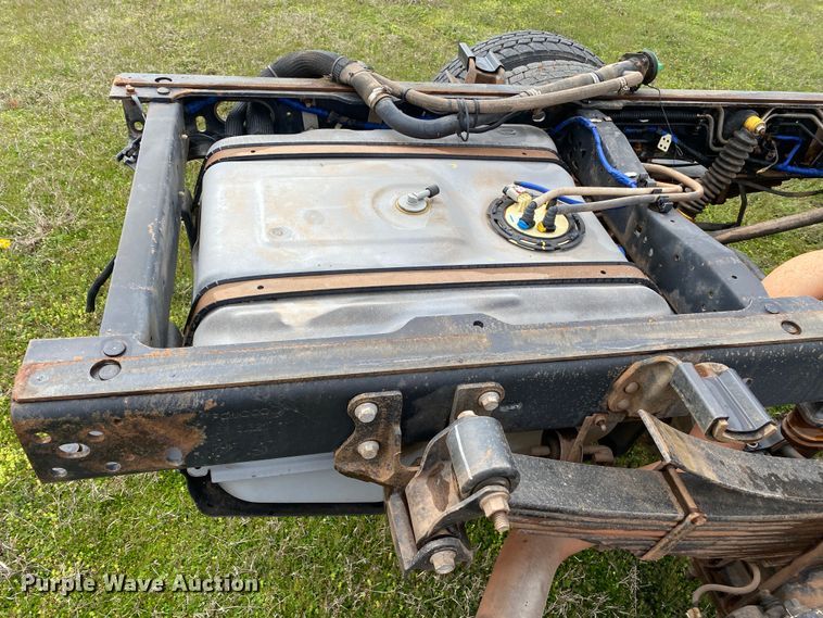 image for item DL7064 2016 Ford F550 Super Duty  SuperCab truck cab and chassis