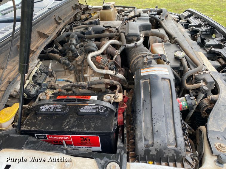 image for item DL7064 2016 Ford F550 Super Duty  SuperCab truck cab and chassis