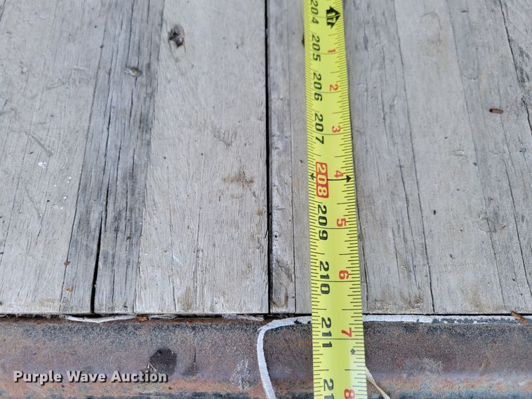 image for item DM8214 2007 Ford LCF 550  box truck