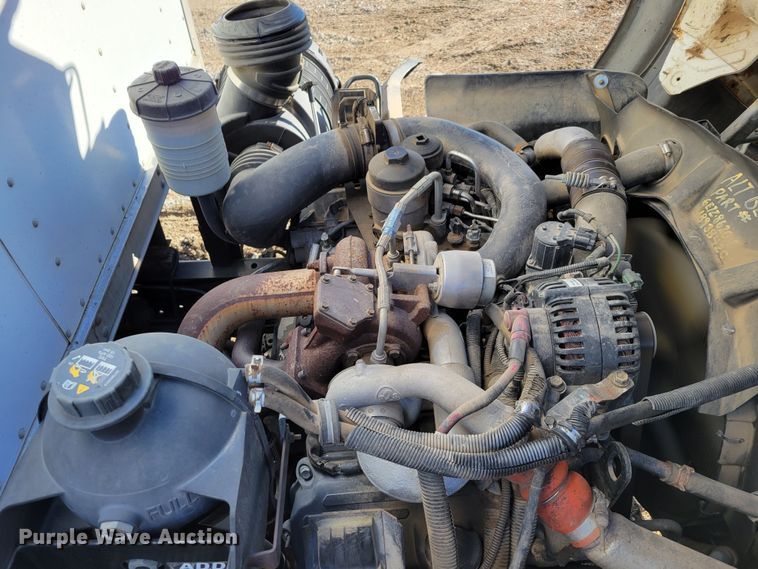 image for item DM8214 2007 Ford LCF 550  box truck