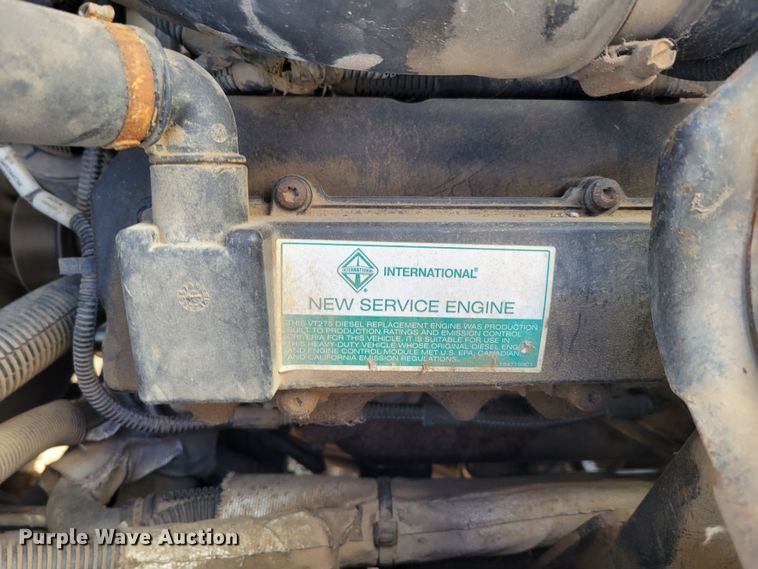 image for item DM8214 2007 Ford LCF 550  box truck