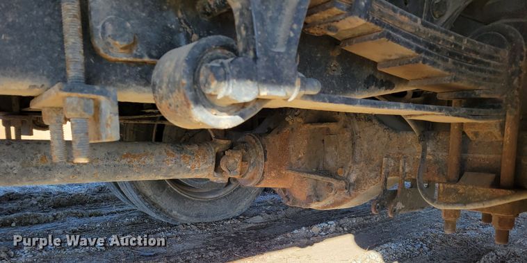 image for item DM8214 2007 Ford LCF 550  box truck