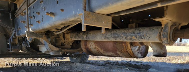 image for item DM8214 2007 Ford LCF 550  box truck