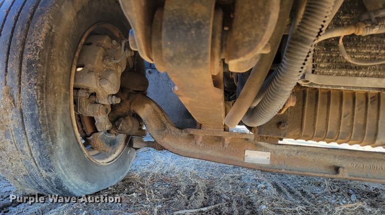 image for item DM8214 2007 Ford LCF 550  box truck