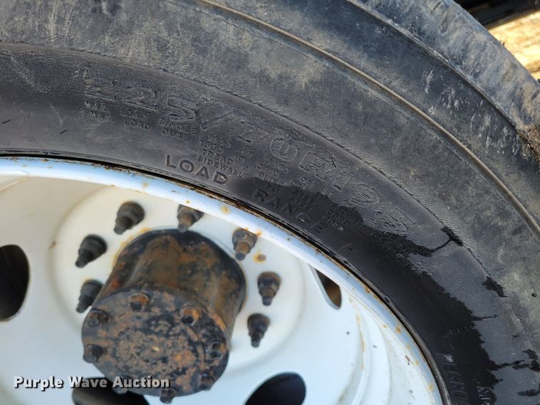 image for item DM8214 2007 Ford LCF 550  box truck