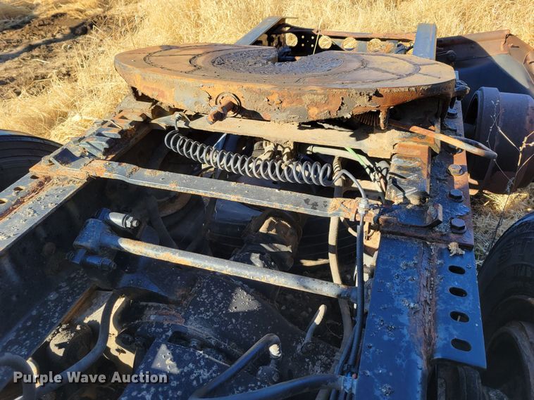 image for item DM8215 2010 International ProStar  semi truck