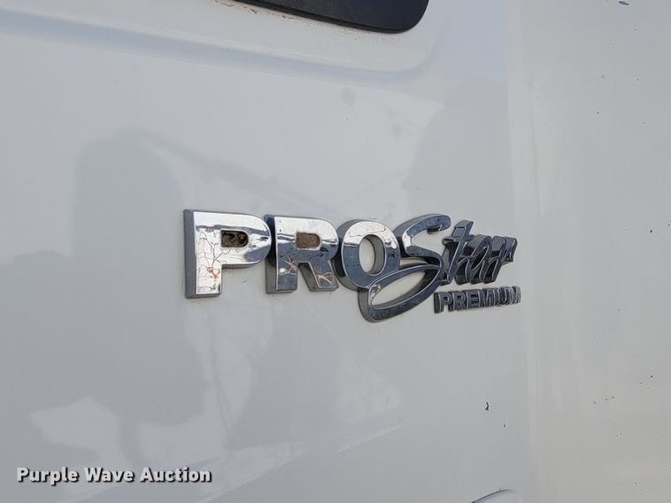 image for item DM8215 2010 International ProStar  semi truck