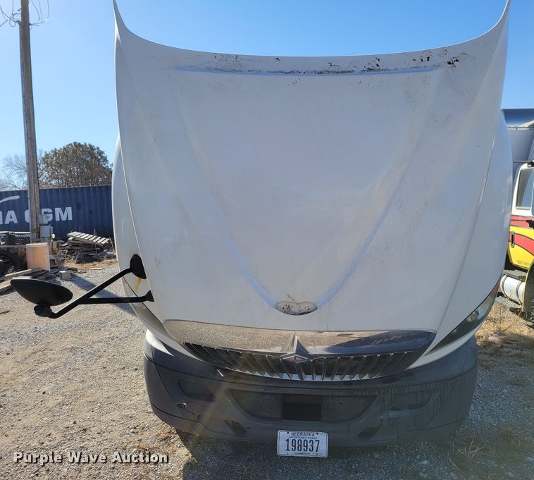 image for item DM8216 2008 International ProStar  semi truck