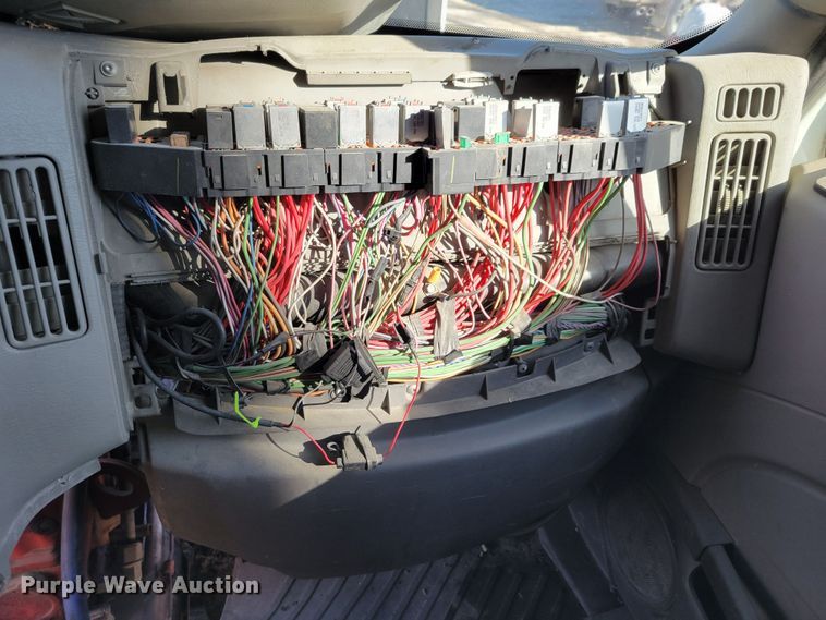 image for item DM8216 2008 International ProStar  semi truck