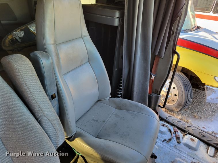 image for item DM8216 2008 International ProStar  semi truck