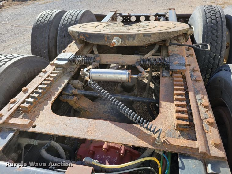 image for item DM8216 2008 International ProStar  semi truck