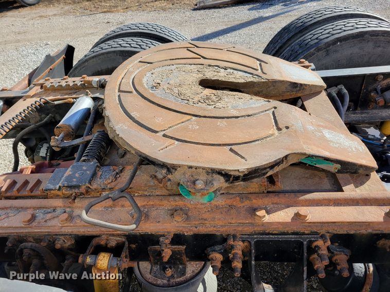 image for item DM8216 2008 International ProStar  semi truck