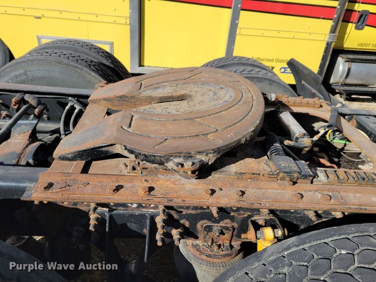 image for item DM8216 2008 International ProStar  semi truck