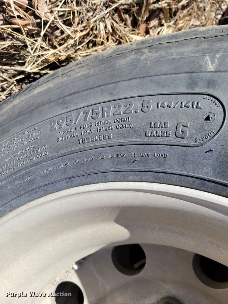 image for item DM8216 2008 International ProStar  semi truck