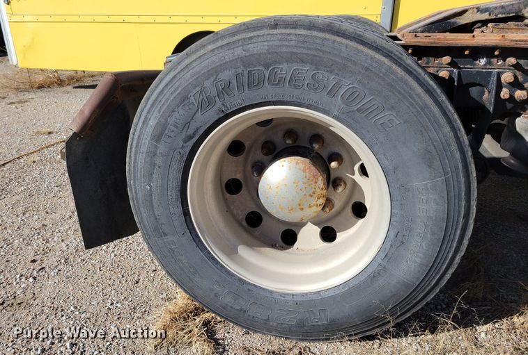 image for item DM8216 2008 International ProStar  semi truck