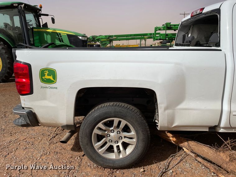 image for item DN4550 2019 Chevrolet Silverado 1500  Double Cab pickup truck