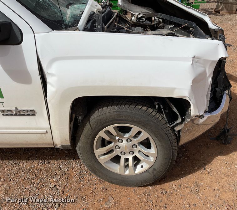 image for item DN4550 2019 Chevrolet Silverado 1500  Double Cab pickup truck