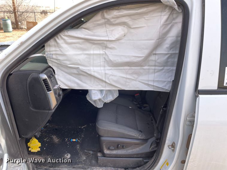 image for item DN4550 2019 Chevrolet Silverado 1500  Double Cab pickup truck