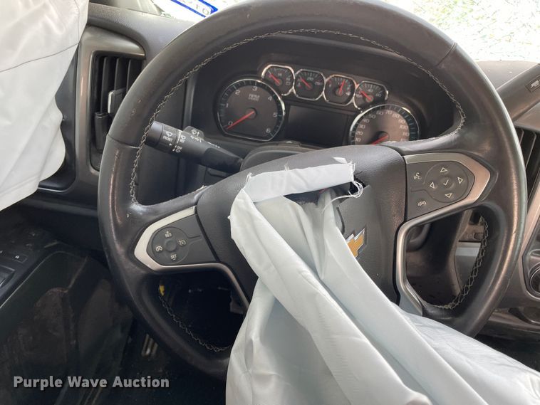 image for item DN4550 2019 Chevrolet Silverado 1500  Double Cab pickup truck