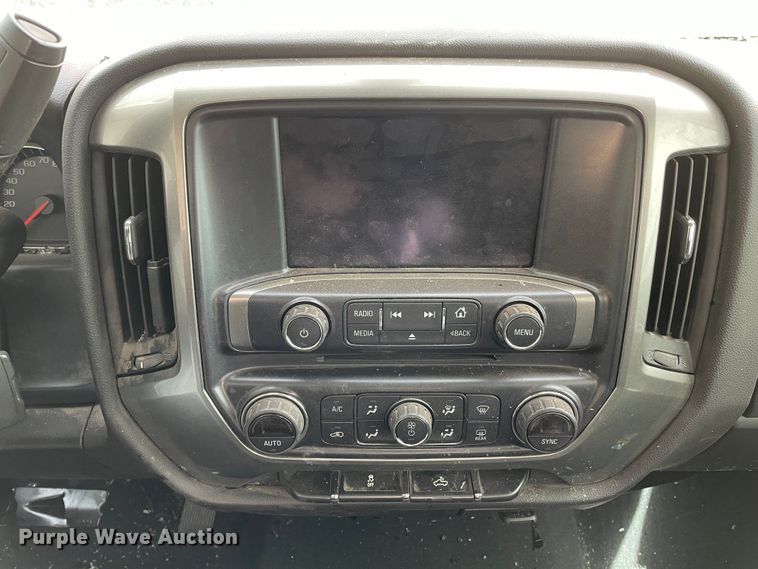 image for item DN4550 2019 Chevrolet Silverado 1500  Double Cab pickup truck