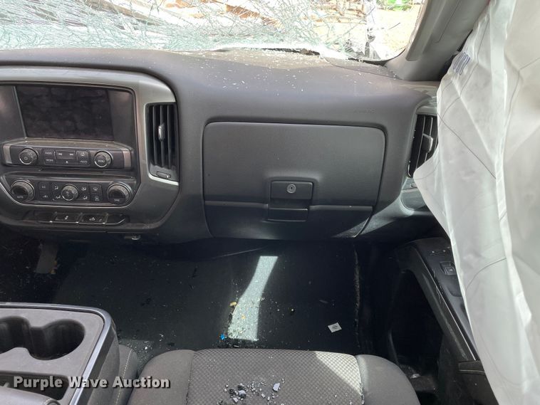 image for item DN4550 2019 Chevrolet Silverado 1500  Double Cab pickup truck