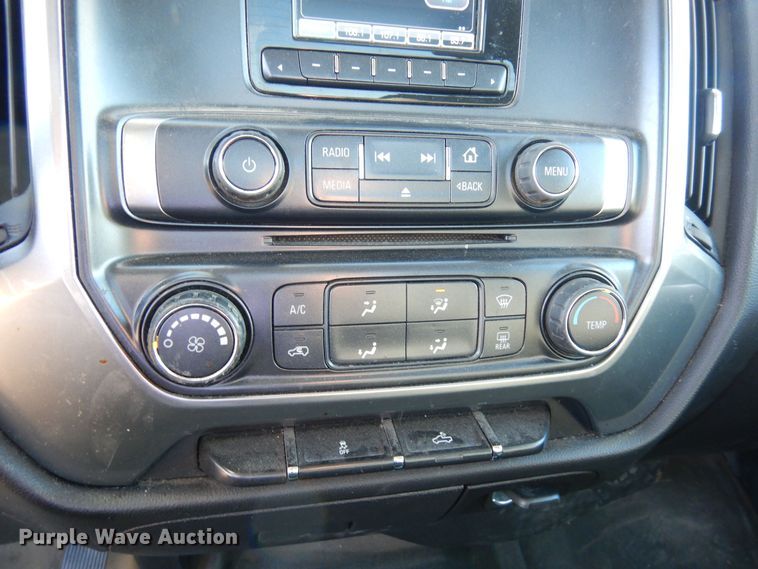 image for item DN6294 2015 Chevrolet Silverado 2500HD  pickup truck