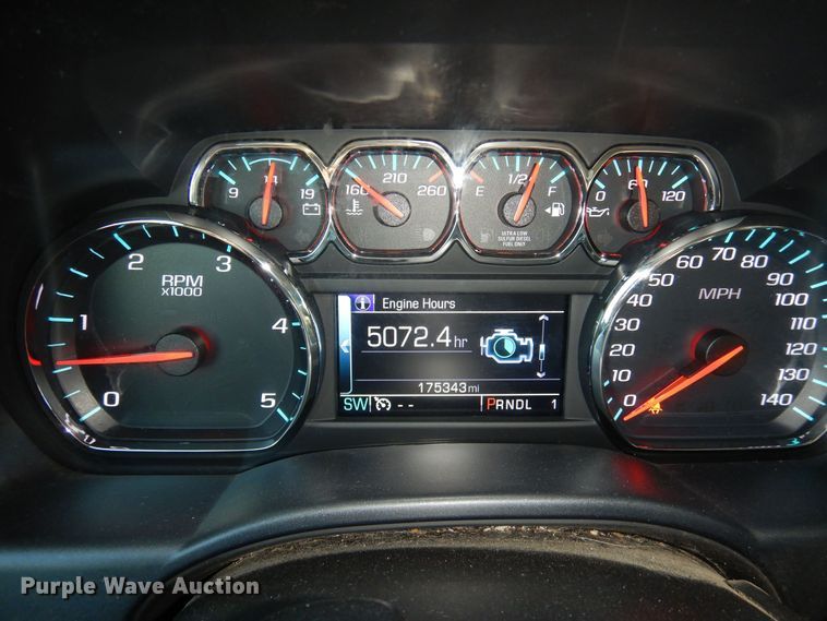 image for item DN6295 2017 Chevrolet Silverado 3500HD  Double Cab pickup truck