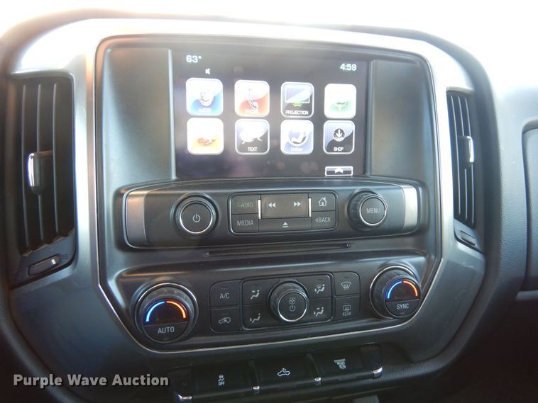 image for item DN6295 2017 Chevrolet Silverado 3500HD  Double Cab pickup truck