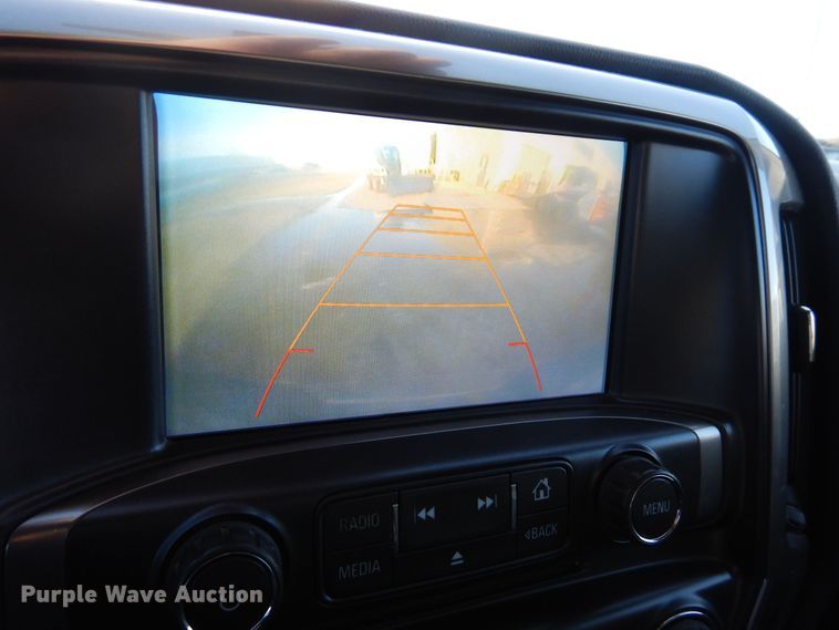 image for item DN6295 2017 Chevrolet Silverado 3500HD  Double Cab pickup truck