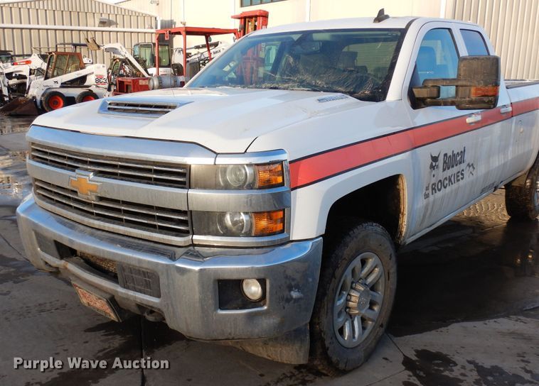 image for item DN6295 2017 Chevrolet Silverado 3500HD  Double Cab pickup truck
