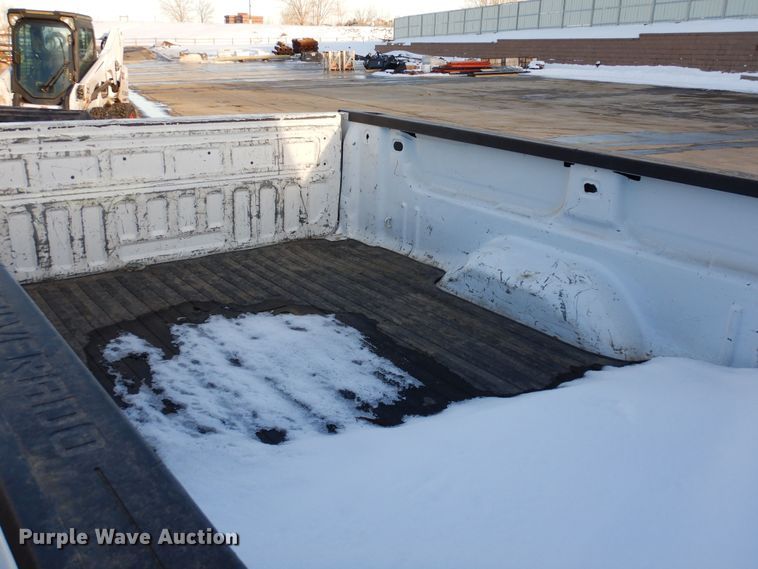 image for item DN6295 2017 Chevrolet Silverado 3500HD  Double Cab pickup truck