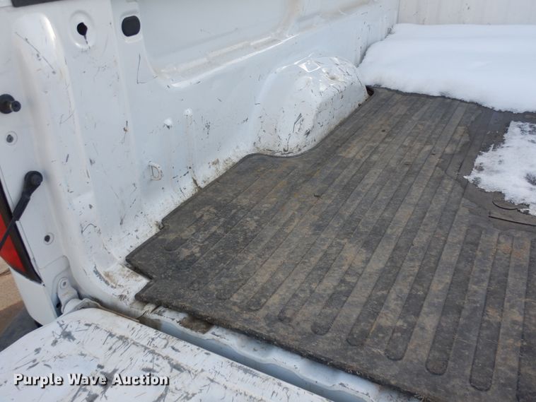 image for item DN6295 2017 Chevrolet Silverado 3500HD  Double Cab pickup truck