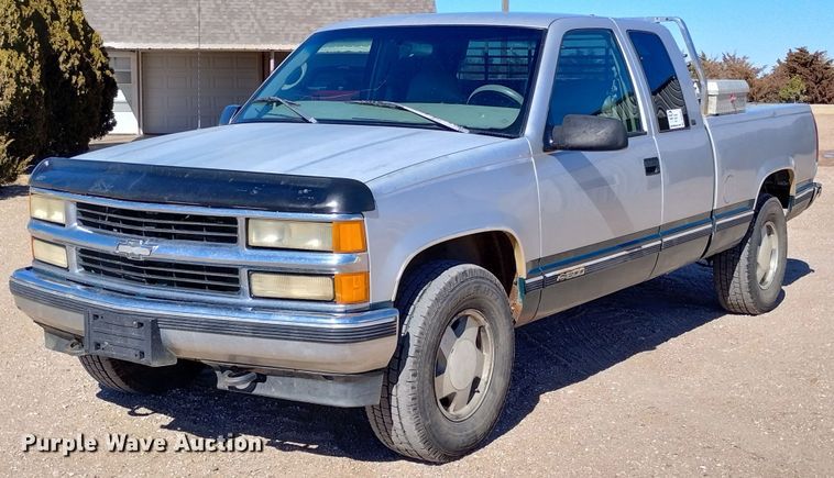 image for item DN6301 1997 Chevrolet Silverado 1500  Ext. Cab pickup truck