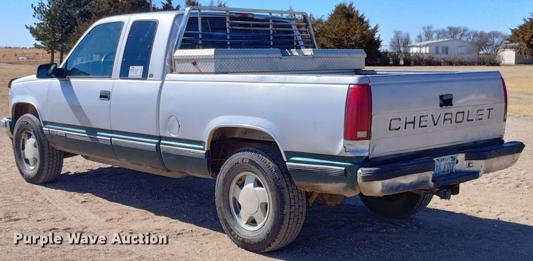 image for item DN6301 1997 Chevrolet Silverado 1500  Ext. Cab pickup truck