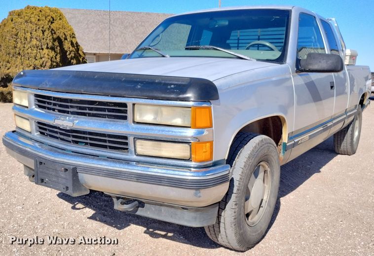 image for item DN6301 1997 Chevrolet Silverado 1500  Ext. Cab pickup truck