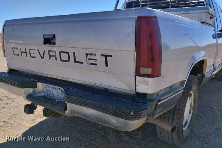 image for item DN6301 1997 Chevrolet Silverado 1500  Ext. Cab pickup truck