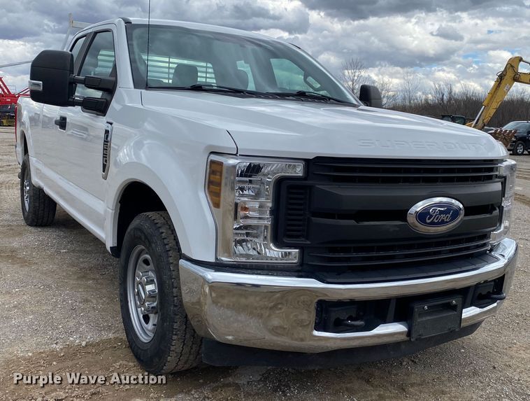 image for item DN8171 2018 Ford F250 Super Duty  SuperCab pickup truck